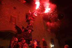 Tomb de foc