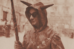 EC Ricart vestit de diable