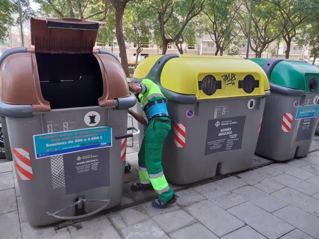 Reparació i neteja de contenidors