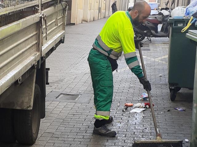 Adaptem el servei per a l'ús preferent d'aigua freàtica i pluvial