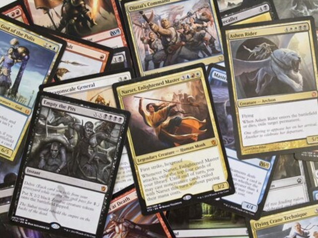 MAGIC: THE GATHERING