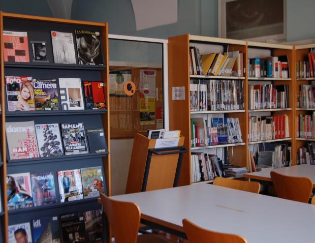 Biblioteca Escola Municipal d'Art i Disseny