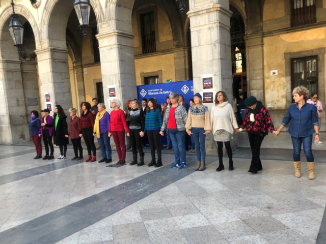 Espectacle del grup de Dones Teatre en femení