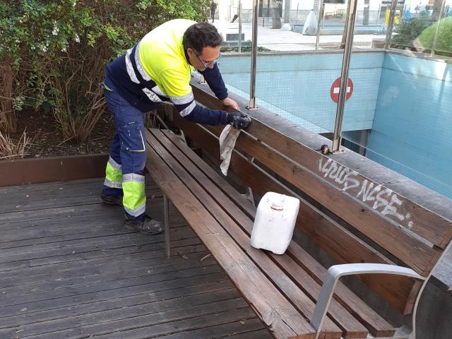 Repintat de bancs