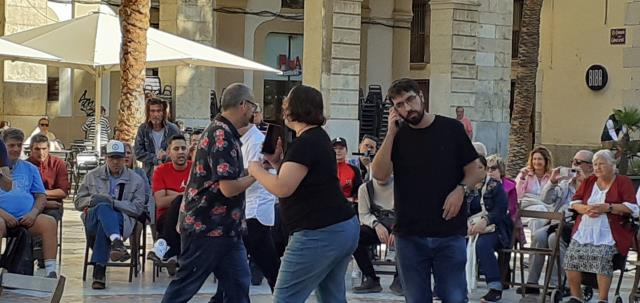 Performance "Vides quotidianes", pel grup Roba estesa