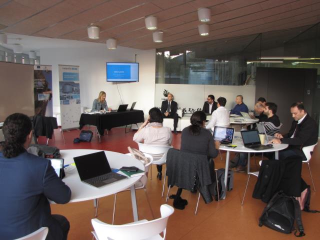 La regidora d'Empresa i Innovació, Conxi Martínez obre el seminari  